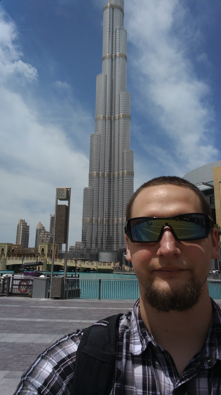 Network deployment in Dubai